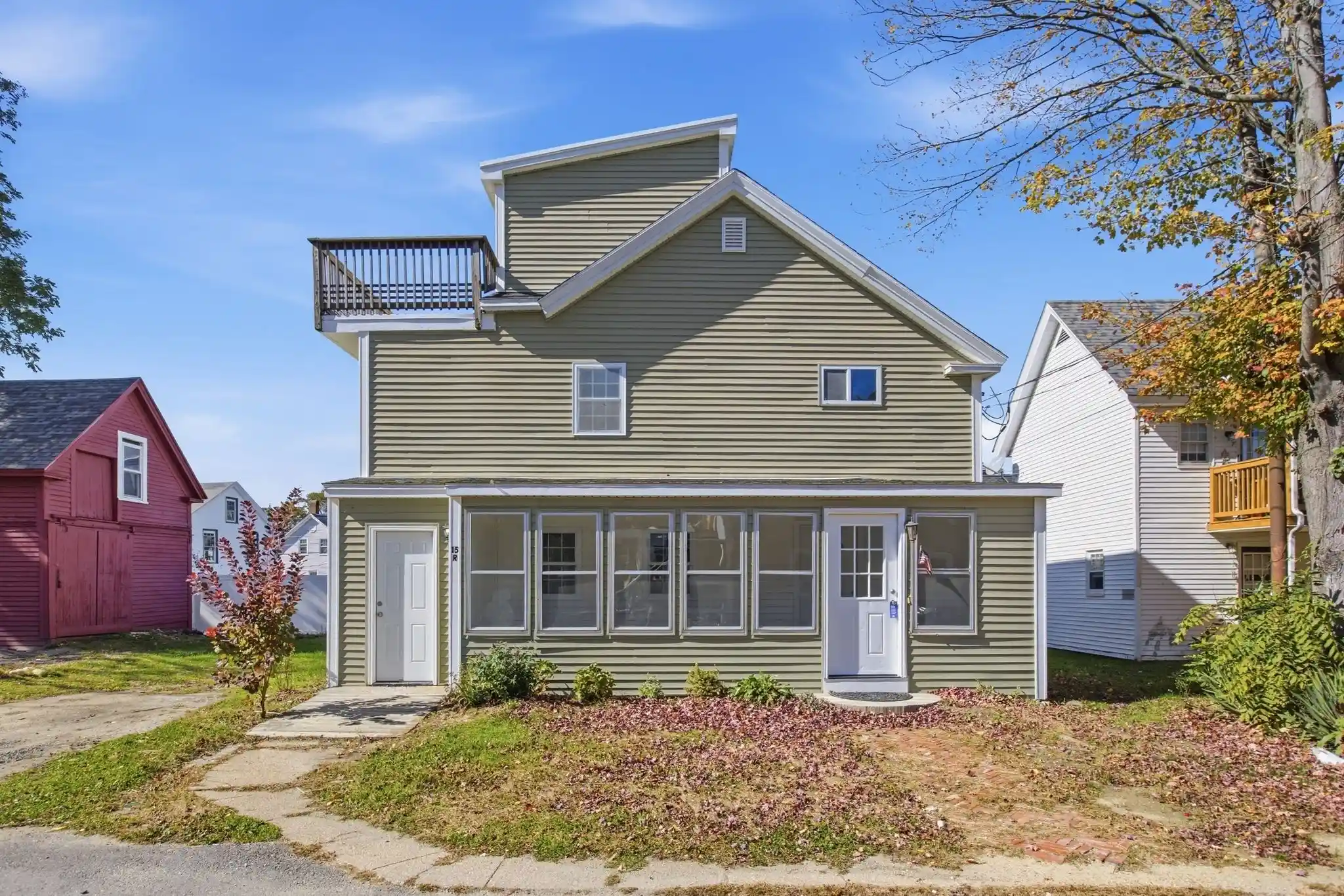 Listing Photo 2 - Condo for sale in 15-r E Broadway Rear located at 15-r E Broadway Rear, Gardner, MA 01440 - Unit 15-r E Broadway Rear
