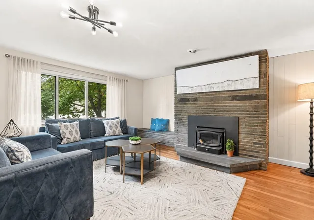 Photo 3 of Single family home for sale at 257 Cross St, Winchester, MA 01890 | MLS# 73571418 | Listing updated on 2026-09-08