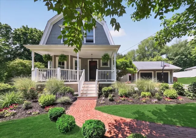 Photo 1 of Single family home for sale at 81 Hobart St, Hingham, MA 02043 | MLS# 73572827 | Listing updated on 2026-09-12
