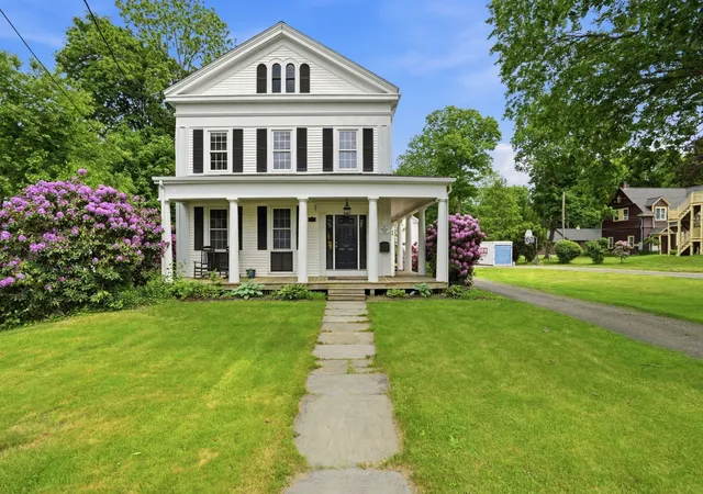 Photo 1 of Single family home for sale at 100 S Main St, Middleboro, MA 02346 | MLS# 73575935 | Listing updated on 2026-09-15