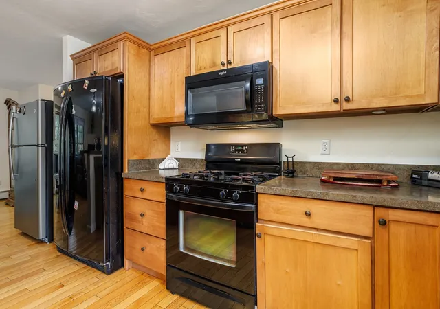 Photo 3 of Condo for sale at 48 Kiley's Way #48, Gardner, MA 01440 | MLS# 73573714 | Listing updated on 2026-09-16