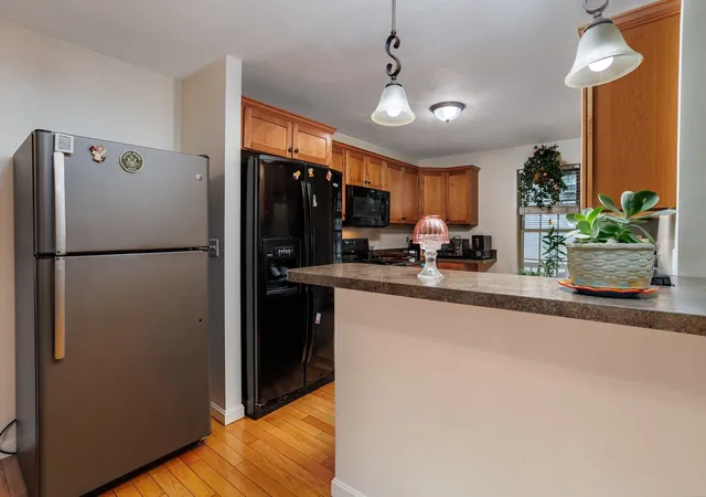 Listing Photo 5 - Condo for sale in building located at 48 Kiley's Wy, Gardner, MA 01440 - Unit #48