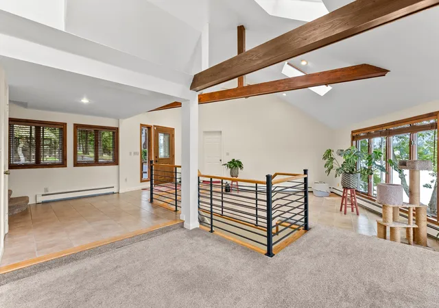 Photo 3 of Single family home for sale at 290 Oakridge Ave, North Attleboro, MA 02760 | MLS# 73572161 | Listing updated on 2026-09-14
