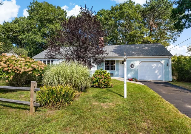 Photo 2 of Sale Pending at 10 Templeton Pl, West Yarmouth, MA 02673 | MLS# 73576551 | Listing updated on 2026-10-07
