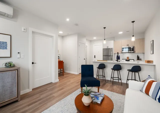 Photo 3 of Condo for sale at 10 Somerset #309U, Winthrop, MA 02152 | MLS# 73574045 | Listing updated on 2026-09-14