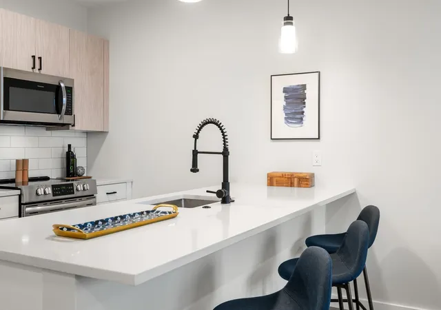 Photo 4 of Condo for sale at 10 Somerset #309U, Winthrop, MA 02152 | MLS# 73574045 | Listing updated on 2026-09-14