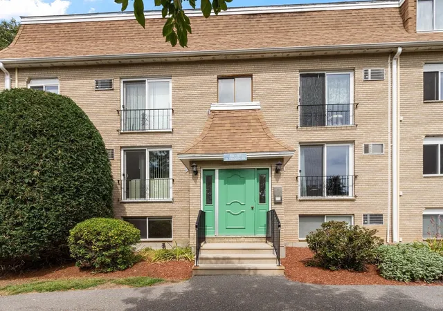 Photo 2 of Condo for sale at 196 Swanson #501, Boxborough, MA 01719 | MLS# 73574151 | Listing updated on 2026-09-13