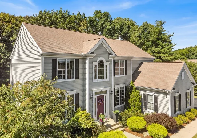 Photo 3 of Single family home for sale at 32 Howarth Dr, Upton, MA 01568 | MLS# 73578851 | Listing updated on 2026-10-10