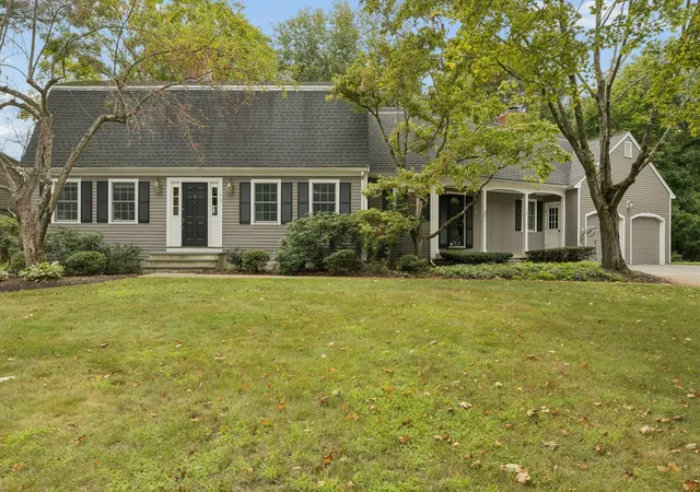 Photo 1 of Single family home for sale at 18 Lois Ln #18, Lexington, MA 02420 | MLS# 73574310 | Listing updated on 2026-09-16
