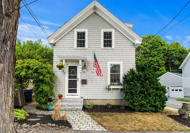 Photo 1 of Sale Pending at 33 Putnam St, Danvers, MA 01923 | MLS# 73570785 | Listing updated on 2026-09-16