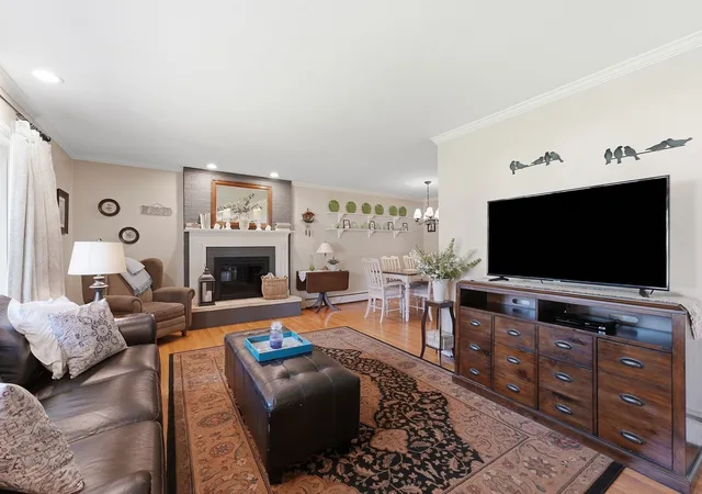 Photo 3 of Sale Pending at 19 Old Barn Rd, West Springfield, MA 01089 | MLS# 73574986 | Listing updated on 2026-09-29