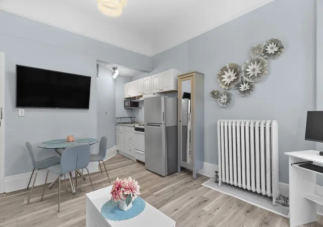Listing Photo 4 - Condo for sale in building located at 366 Commonwealth Ave, Boston, MA 02115 - Unit #2I