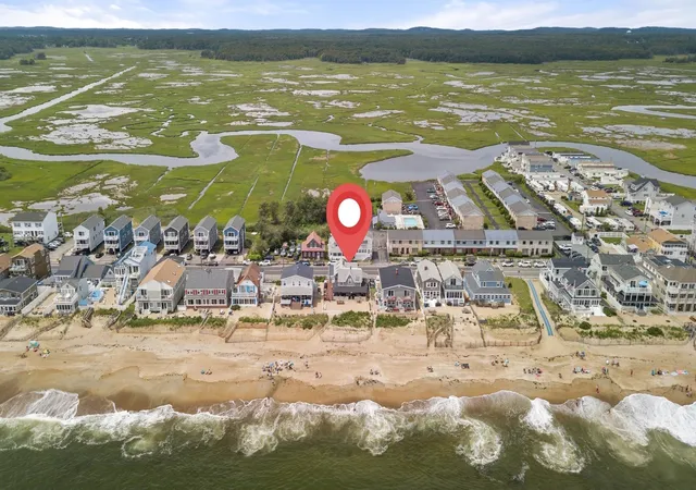 Listing Photo 1 - Condo for sale in building located at 264 N End Blvd, Salisbury, MA 01952 - Unit #2A
