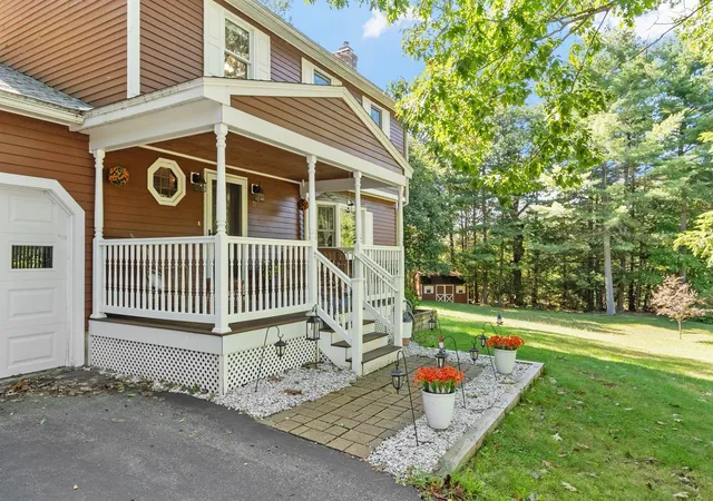 Photo 2 of Single family home for sale at 71 Hapgood Rd, Winchendon, MA 01475 | MLS# 73583622 | Listing updated on 2026-10-16