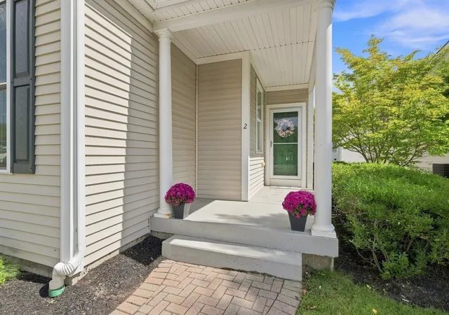 Photo 3 of Condo for sale at 2 Pimpernel Cir #25, Georgetown, MA 01833 | MLS# 73574789 | Listing updated on 2026-09-18