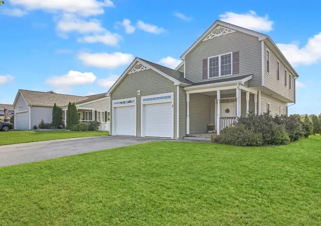 Photo 2 of Sale Pending at 5 Candlelight Ln, Bellingham, MA 02019 | MLS# 73578672 | Listing updated on 2026-09-23