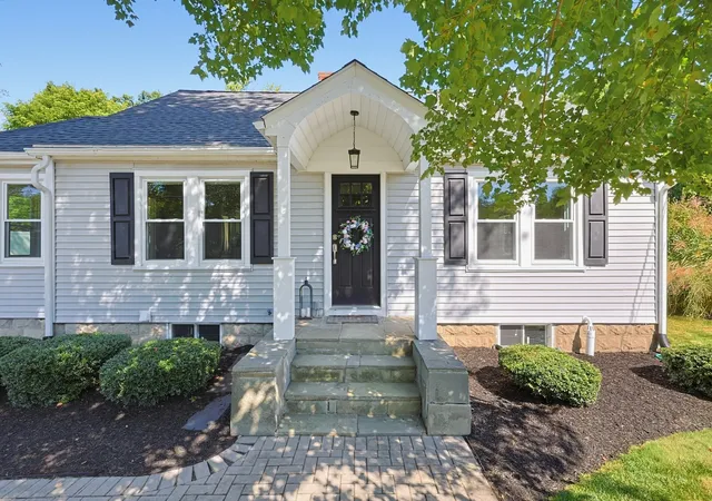 Photo 1 of Sale Pending at 191 Whitins Rd, Sutton, MA 01590 | MLS# 73575274 | Listing updated on 2026-09-30