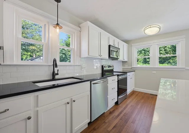 Photo 4 of Sale Pending at 191 Whitins Rd, Sutton, MA 01590 | MLS# 73575274 | Listing updated on 2026-09-30