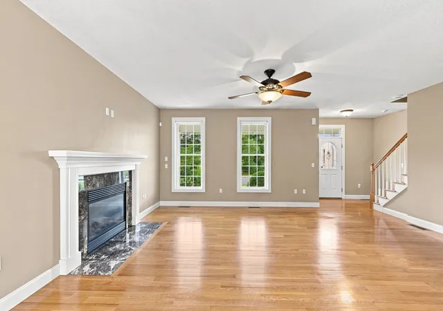 Photo 4 of Single family home for sale at 33 Caddyshack Dr, Chicopee, MA 01020 | MLS# 73572759 | Listing updated on 2026-09-12