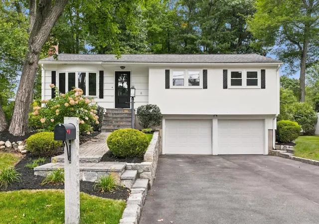 Photo 3 of Single family home for sale at 41 Marron Ave, Stoughton, MA 02072 | MLS# 73581235 | Listing updated on 2026-10-16