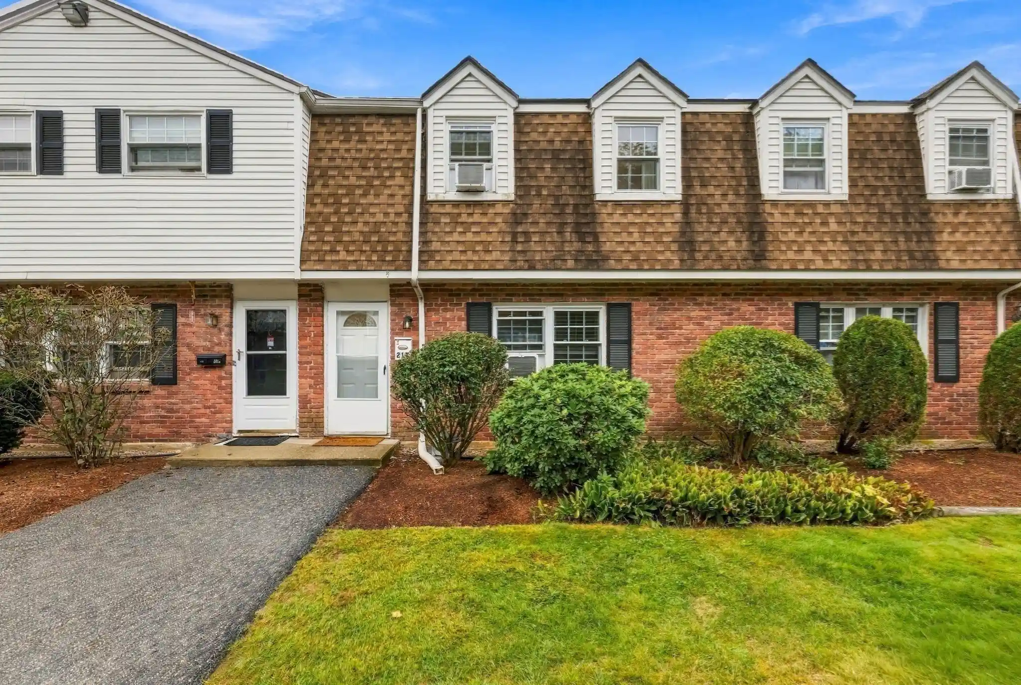 Listing Photo 1 - Condo for sale in 21 Orch Ave located at 21 Orch Ave, Haverhill, MA 01830 - Unit 21 Orchard Ave