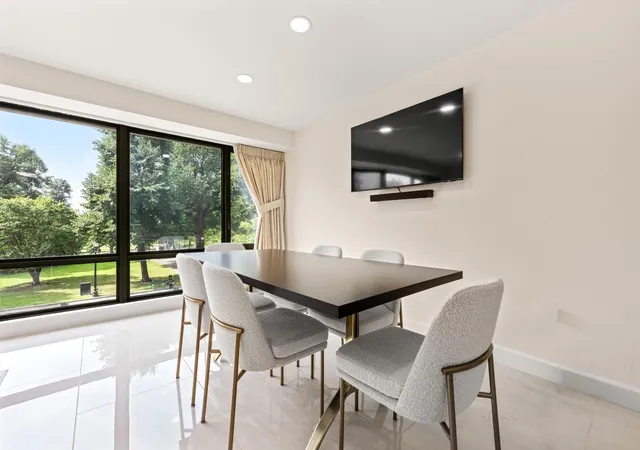 Photo 3 of Sale Pending at 165 Tremont St #302, Boston, MA 02111 | MLS# 73573327 | Listing updated on 2026-09-17