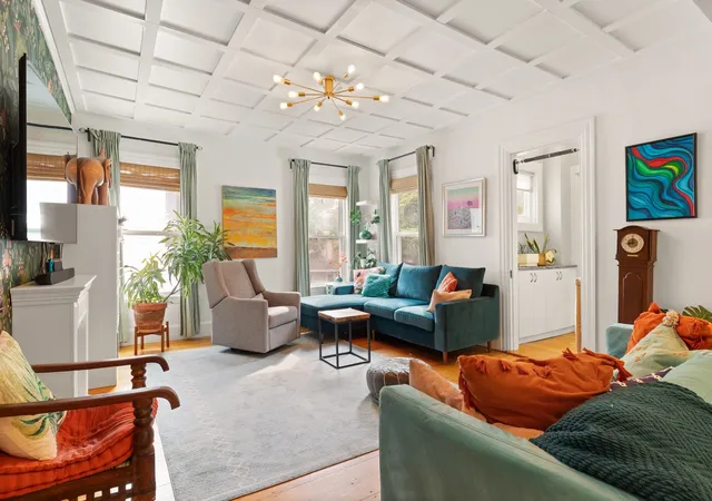 Listing Photo 5 - Condo for sale in building located at 169 Hunnewell Ave, Newton, MA 02458 - Unit #2