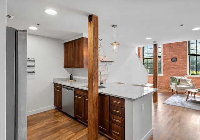 Photo 4 of Condo for sale at 48 Water St #405, Worcester, MA 01604 | MLS# 73582022 | Listing updated on 2026-10-15