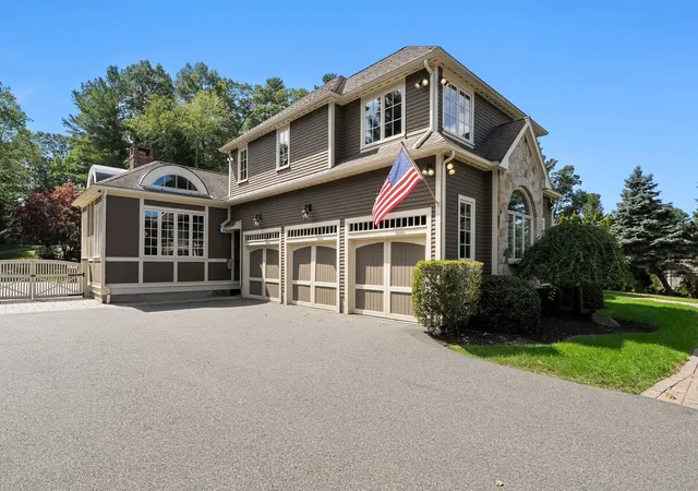 Photo 2 of Single family home for sale at 35 Sullivan Way, Canton, MA 02021 | MLS# 73583563 | Listing updated on 2026-10-16
