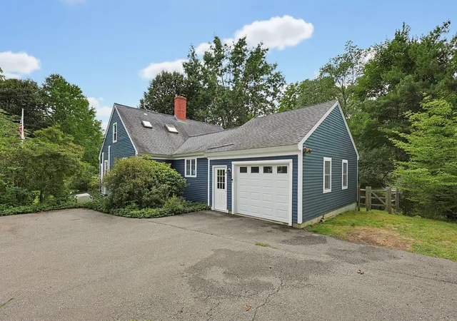 Photo 2 of Sale Pending at 79 Mount Lebanon St, Pepperell, MA 01463 | MLS# 73573347 | Listing updated on 2026-09-29