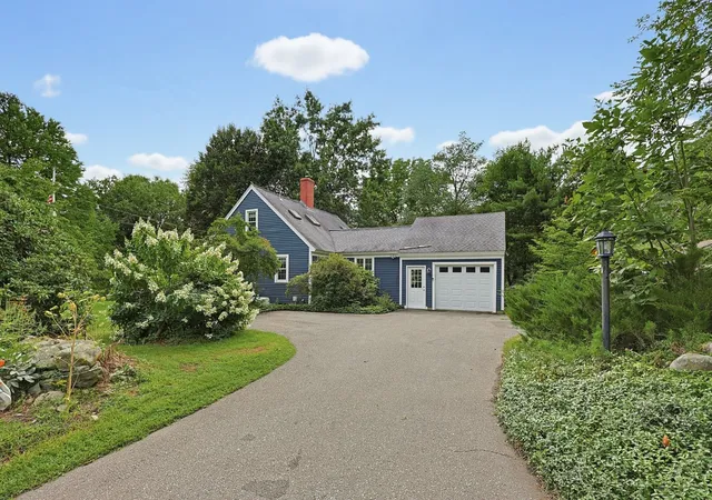 Photo 3 of Sale Pending at 79 Mount Lebanon St, Pepperell, MA 01463 | MLS# 73573347 | Listing updated on 2026-09-29