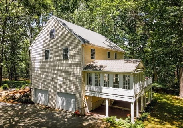 Photo 3 of Sale Pending at 50 A Butters Row, Wilmington, MA 01887 | MLS# 73563092 | Listing updated on 2026-09-23
