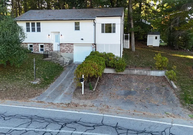 Photo 1 of Single family home for sale at 19 New Searles Rd, Nashua, NH 03062 | MLS# 73589160 | Listing updated on 2026-10-13