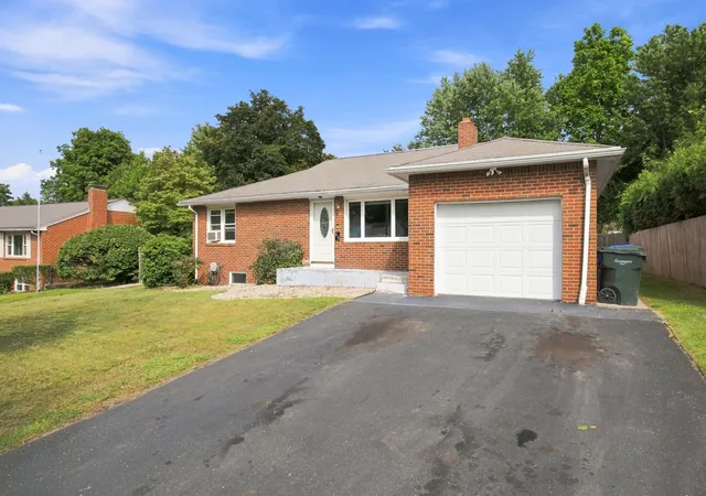 Photo 3 of Sale Pending at 63 Martel Rd, Springfield, MA 01119 | MLS# 73570518 | Listing updated on 2026-09-29