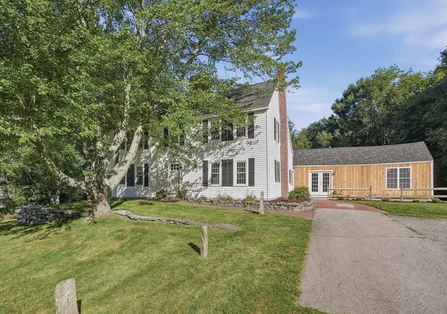 Photo 3 of Sale Pending at 67 Stone School Rd, Sutton, MA 01590 | MLS# 73577661 | Listing updated on 2026-10-07