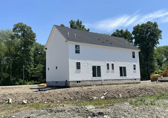 Photo 4 of Sale Pending at 1405 Gar Hwy #2A, Swansea, MA 02777 | MLS# 73571643 | Listing updated on 2026-09-03