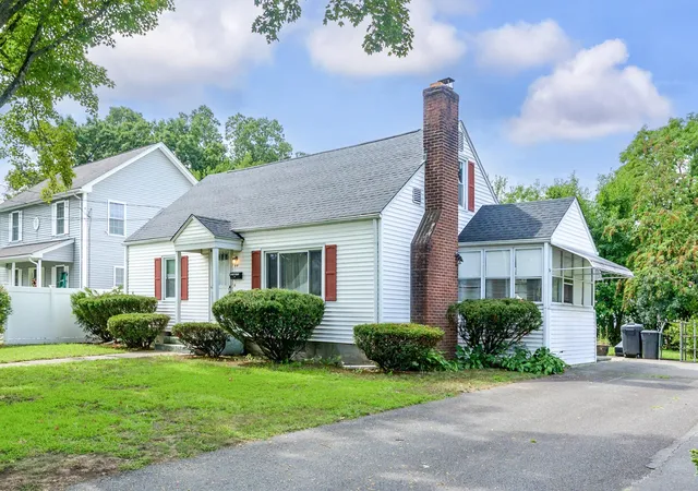 Photo 1 of Single family home for sale at 44 Arthur St, Springfield, MA 01104 | MLS# 73577227 | Listing updated on 2026-10-17