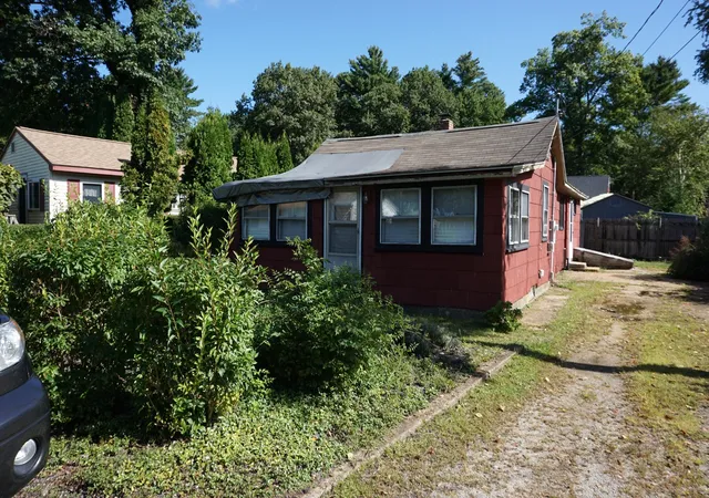 Single family home for sale at 59 Lake View Ave, West Brookfield, MA 01585 | MLS# 73582053