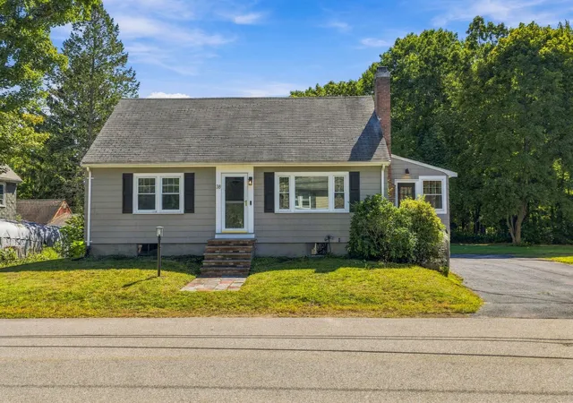 Photo 1 of Sale Pending at 38 Park Ave, Reading, MA 01867 | MLS# 73577945 | Listing updated on 2026-10-07