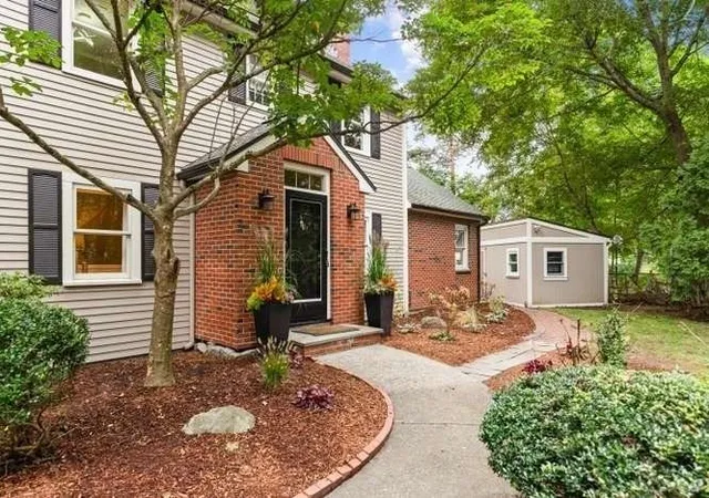 Photo 1 of Single family home for sale at 282 Lowell St, Lexington, MA 02420 | MLS# 73575719 | Listing updated on 2026-09-14