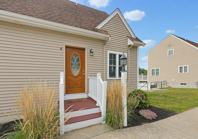 Photo 3 of Condo for sale at 1449 Main St #4, Hanson, MA 02341 | MLS# 73573638 | Listing updated on 2026-09-12
