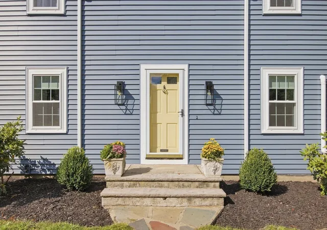 Photo 2 of Single family home for sale at 38 Fairmount Rd, Reading, MA 01867 | MLS# 73584263 | Listing updated on 2026-10-11