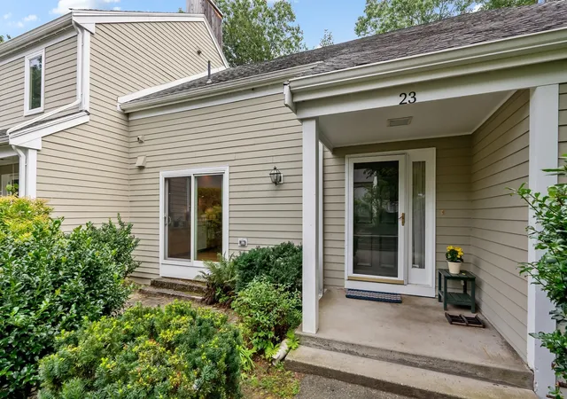 Photo 2 of Sale Pending at 23 Fifer Ln #23, Lexington, MA 02420 | MLS# 73575625 | Listing updated on 2026-09-29