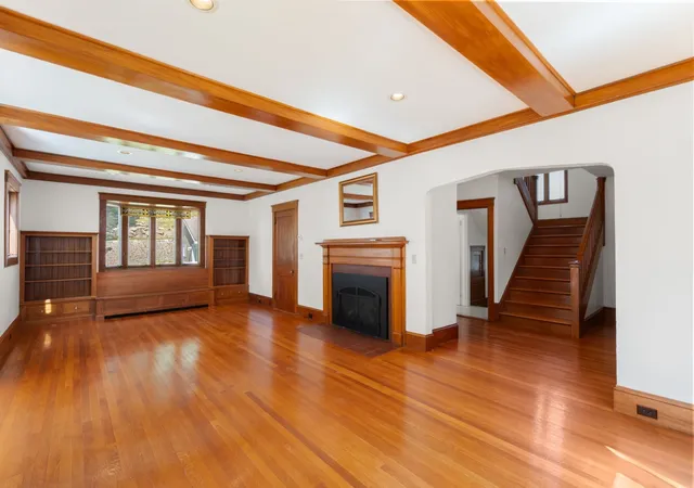 Photo 3 of Single family home for sale at 43 Laconia Rd, Worcester, MA 01609 | MLS# 73573097 | Listing updated on 2026-09-12