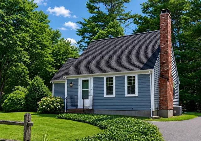 Photo 1 of Sale Pending at 9 E Harbor Dr, Teaticket, MA 02536 | MLS# 73570644 | Listing updated on 2026-09-29