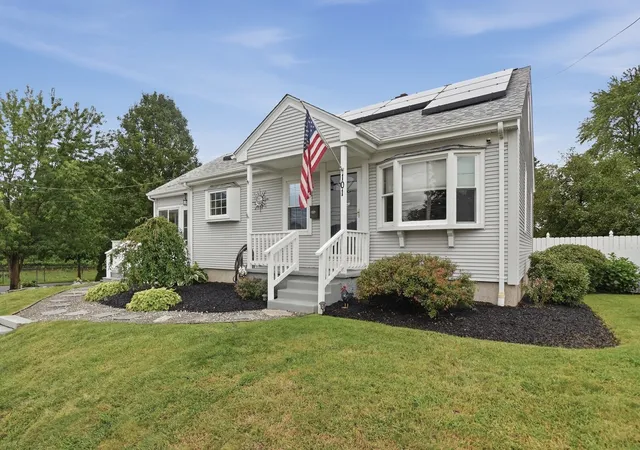 Photo 2 of Single family home for sale at 101 Moody St, Bellingham, MA 02019 | MLS# 73573195 | Listing updated on 2026-09-12