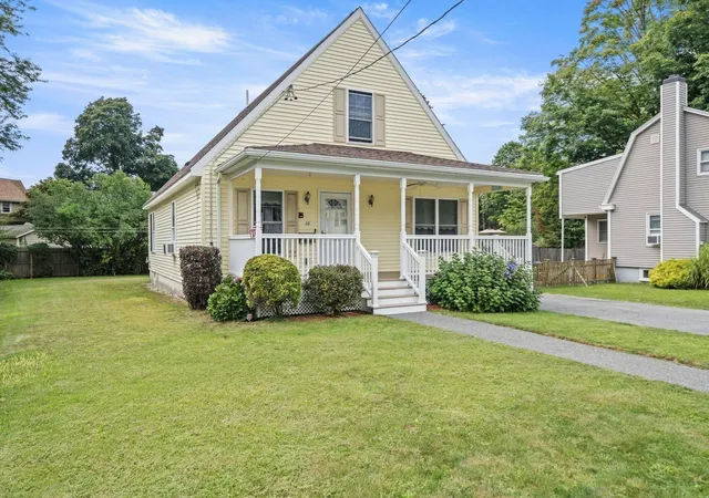 Photo 3 of Single family home for sale at 30 Lowell St, Woburn, MA 01801 | MLS# 73575174 | Listing updated on 2026-09-14