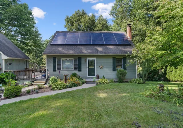 Photo 1 of Single family home for sale at 48 Orchard St, Belchertown, MA 01007 | MLS# 73574704 | Listing updated on 2026-10-05