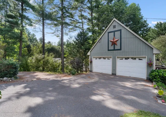 Photo 3 of Single family home for sale at 48 Orchard St, Belchertown, MA 01007 | MLS# 73574704 | Listing updated on 2026-10-05