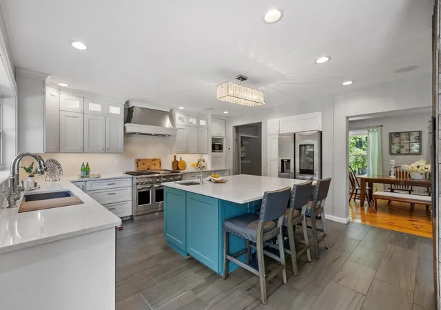 Photo 2 of Sale Pending at 360 Winter St, North Andover, MA 01845 | MLS# 73569257 | Listing updated on 2026-10-03